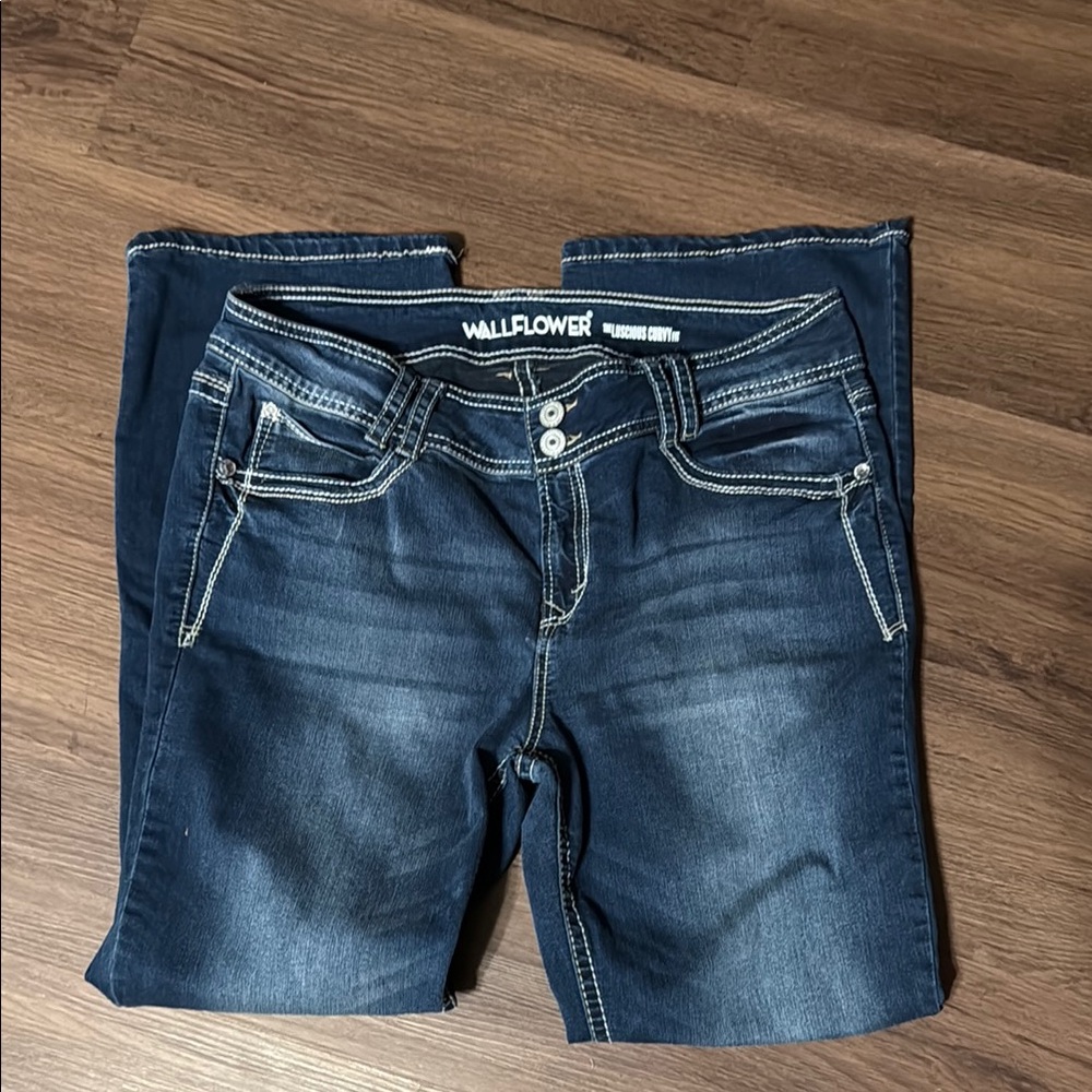 Wallflower Women's Dark Blue Stretch Denim Jeans